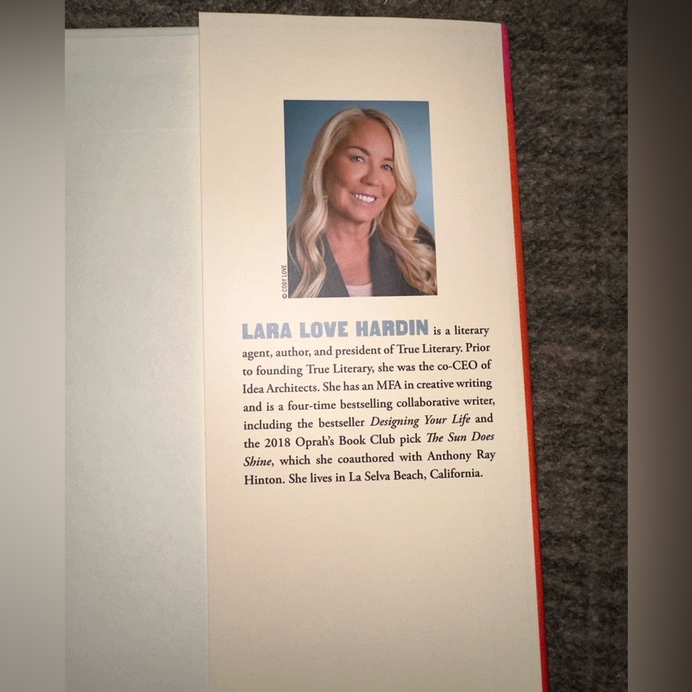 The many‎ lives of mama love
